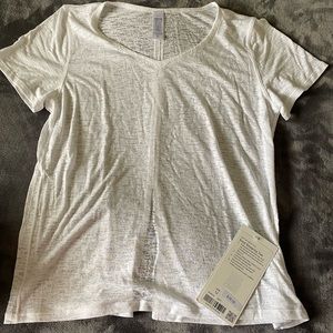 Ivivva tee